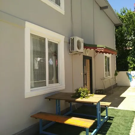 Apartment Belhomes